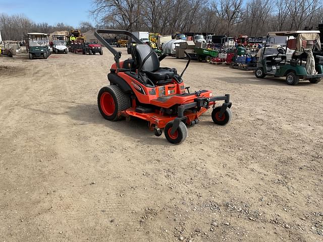 Image of Kubota ZD1211L equipment image 2