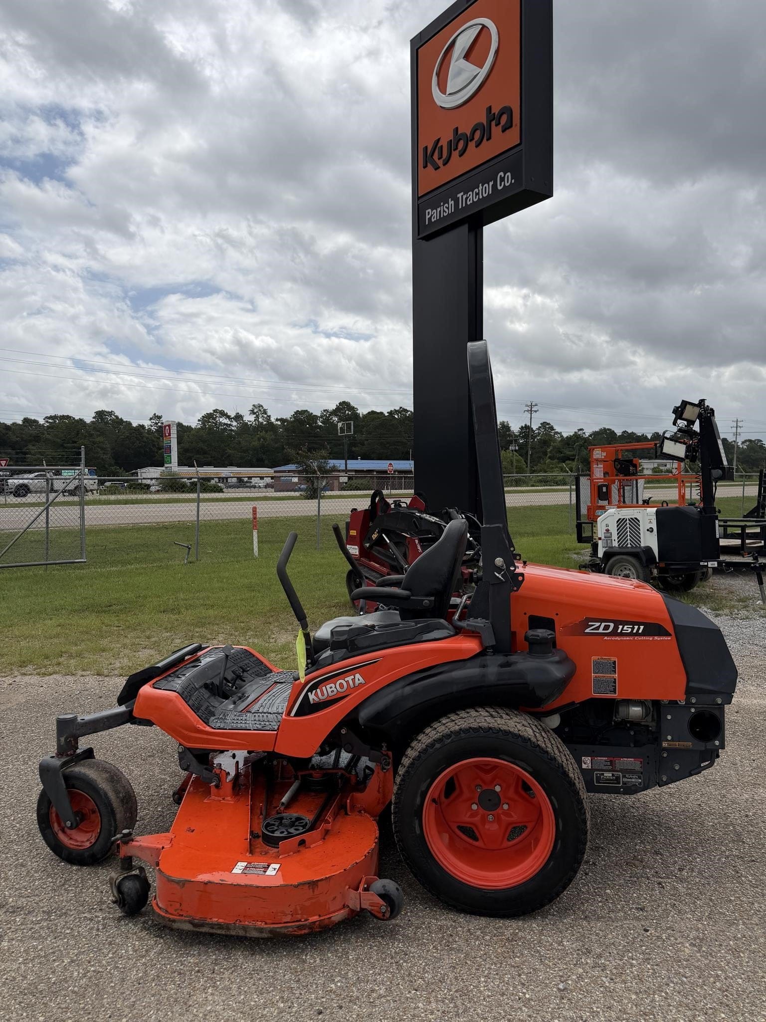 2018 Kubota ZD1511LF Equipment Image0