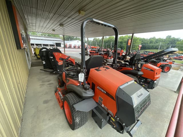 Image of Kubota ZD1611RL equipment image 4