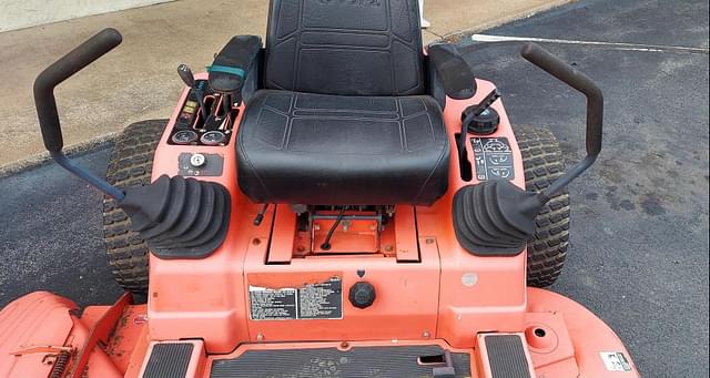 Image of Kubota ZD21 equipment image 4