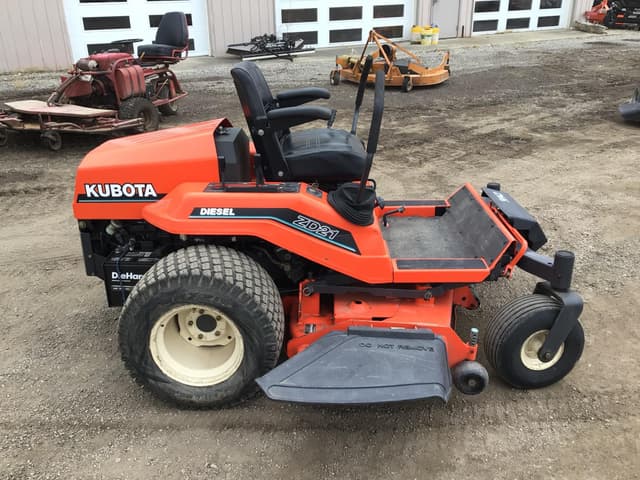 Image of Kubota ZD21 equipment image 4