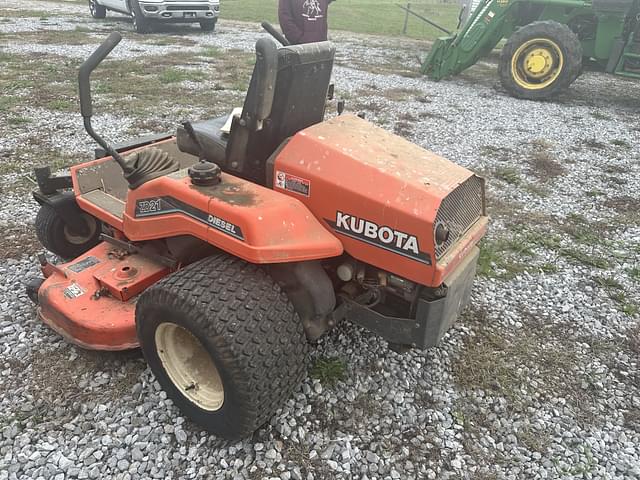 Image of Kubota ZD21 equipment image 3