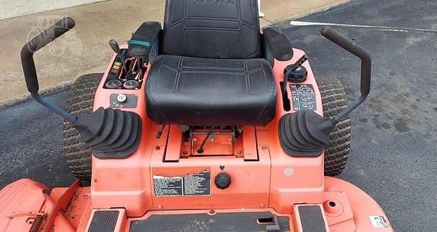 Image of Kubota ZD21 equipment image 4