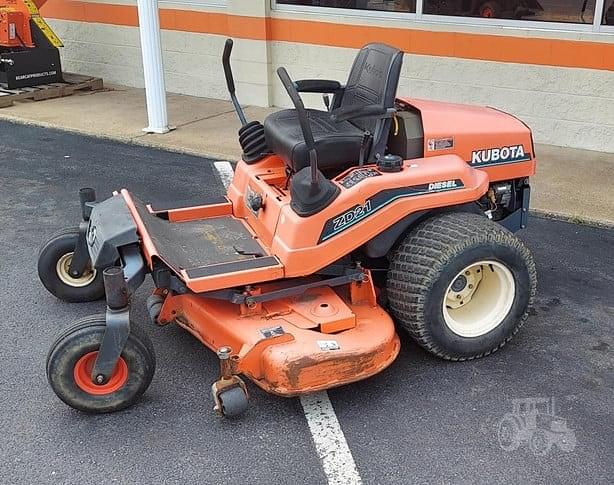 Image of Kubota ZD21 equipment image 1