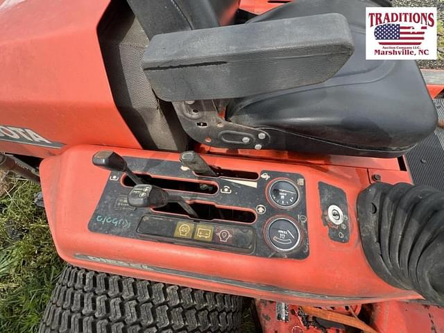 Image of Kubota ZD21 equipment image 4