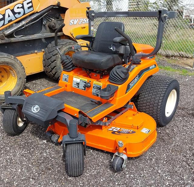 Image of Kubota ZD21 equipment image 2