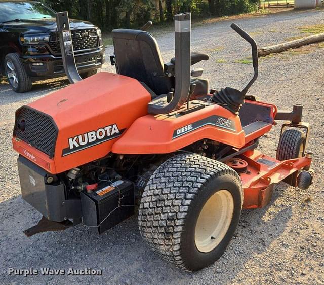 Image of Kubota ZD21F equipment image 4