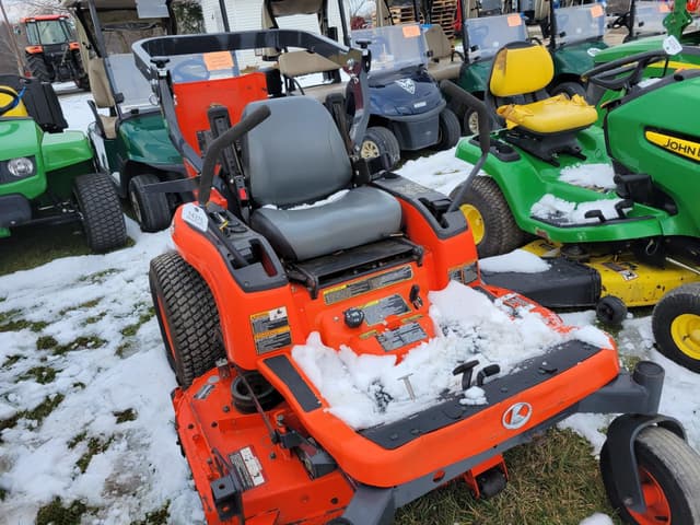 Image of Kubota ZD221 equipment image 4