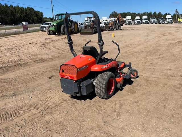 Image of Kubota ZD221 equipment image 4