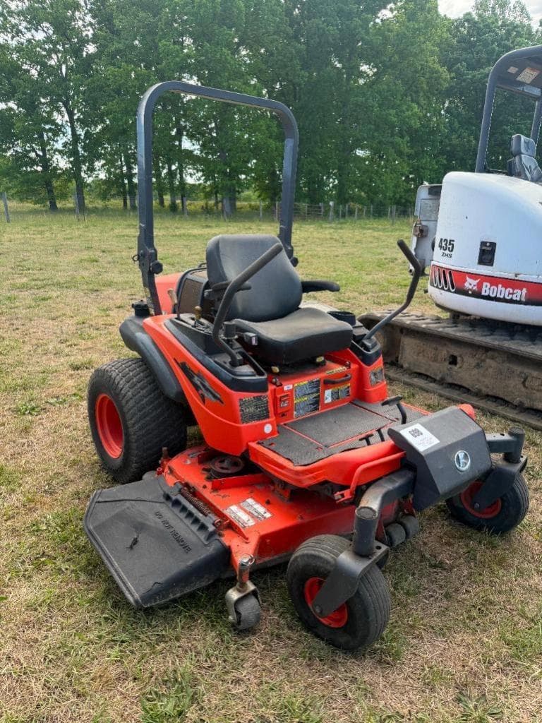 Image of Kubota ZD321 Primary image