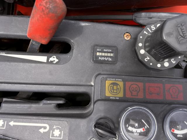 Image of Kubota ZD323 equipment image 1