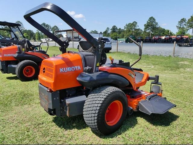 Image of Kubota ZD326 equipment image 2