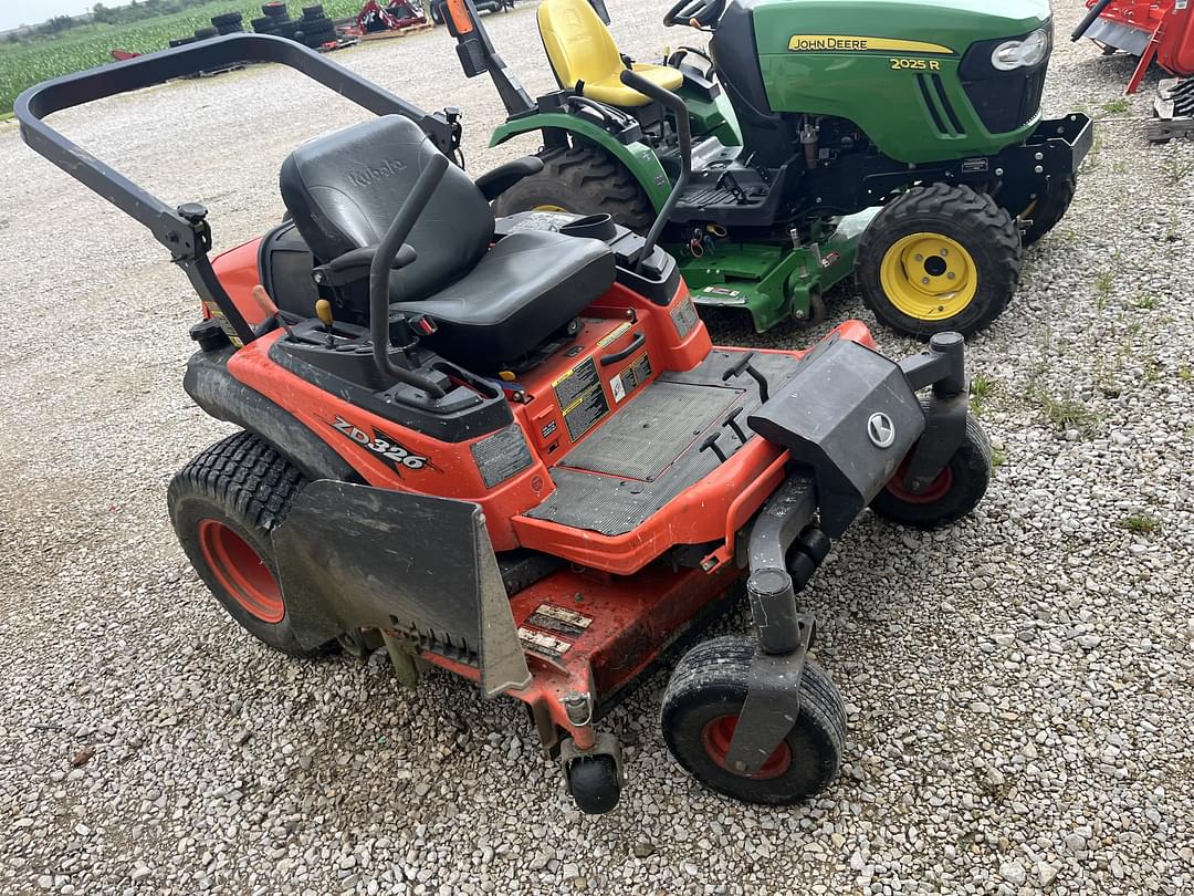 Image of Kubota ZD326 Primary image
