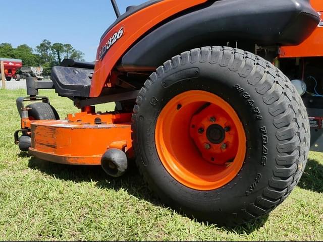 Image of Kubota ZD326 equipment image 4