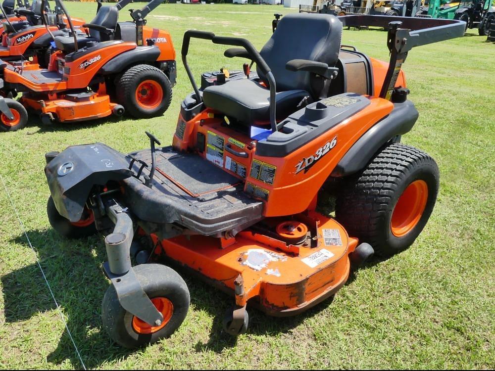 Image of Kubota ZD326 Primary image