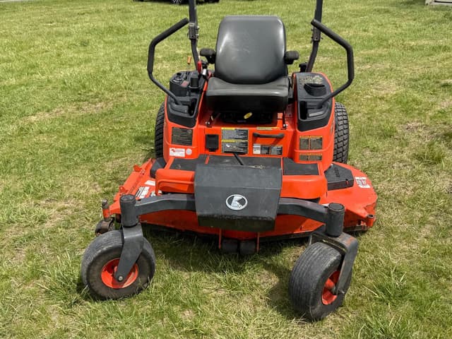 Image of Kubota ZD326 equipment image 2