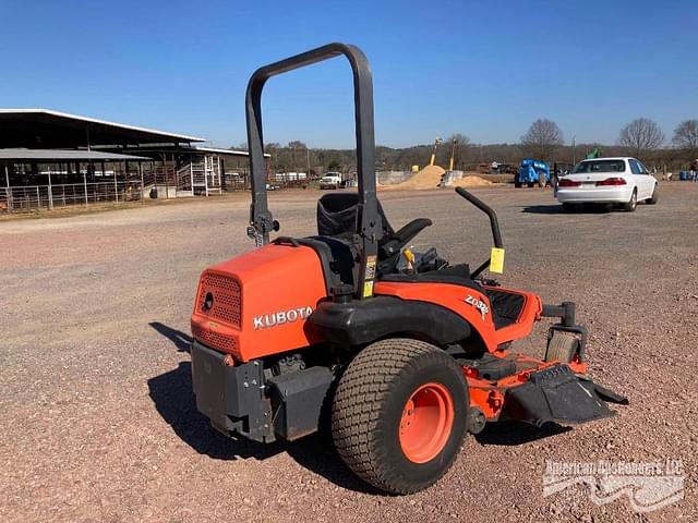 Image of Kubota ZD326 equipment image 2