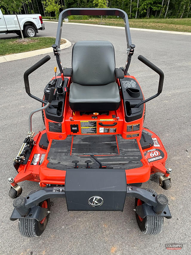 Image of Kubota ZD326 equipment image 2