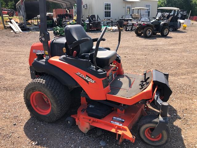 Image of Kubota ZD326 equipment image 2