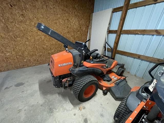 Image of Kubota ZD326H equipment image 2