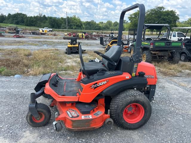 Image of Kubota ZD326S equipment image 2