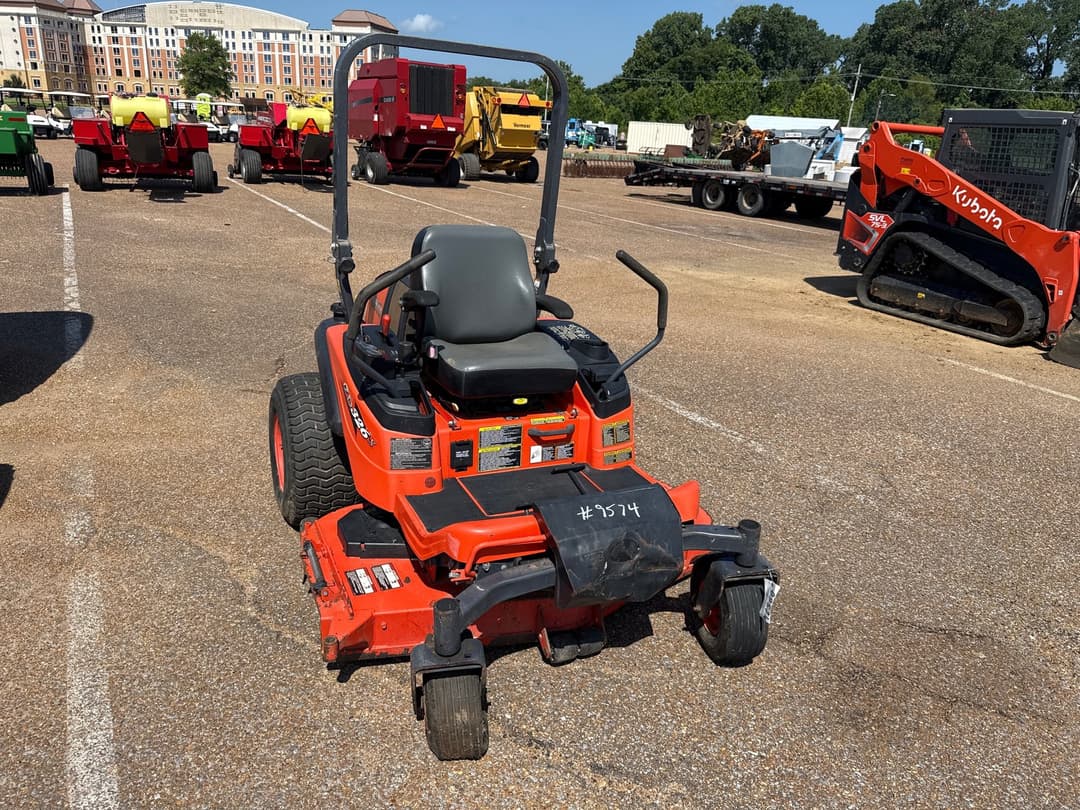 Image of Kubota ZD326S Primary image