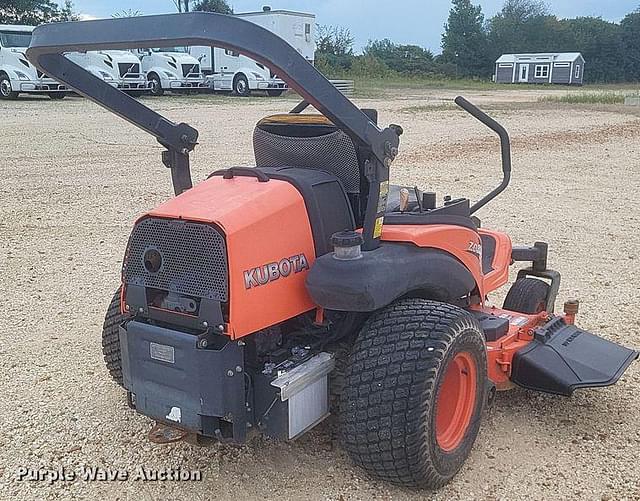 Image of Kubota ZD326S equipment image 4