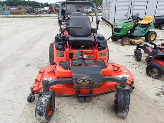 Image of Kubota ZD331 equipment image 2