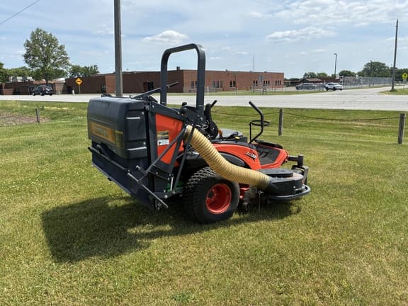 Image of Kubota ZD331P equipment image 2