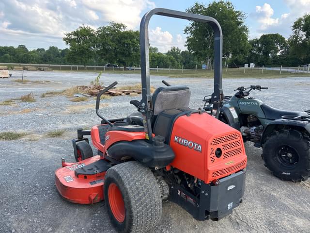 Image of Kubota ZD331 equipment image 3