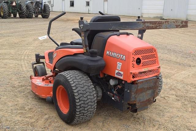 Image of Kubota ZD331 equipment image 1