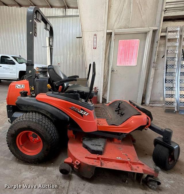 Image of Kubota ZD331 equipment image 3