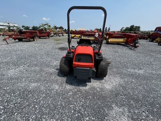 Image of Kubota ZD331 equipment image 2