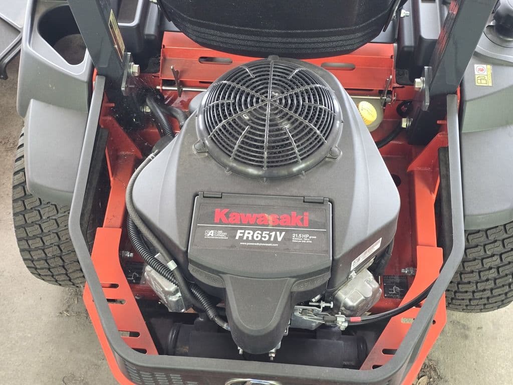 Image of Kubota Z232KW-42 Image 1