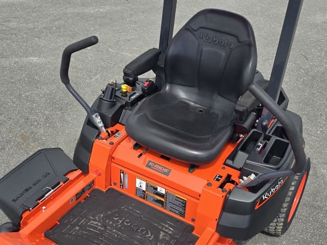 Image of Kubota Z232KW-42 equipment image 4