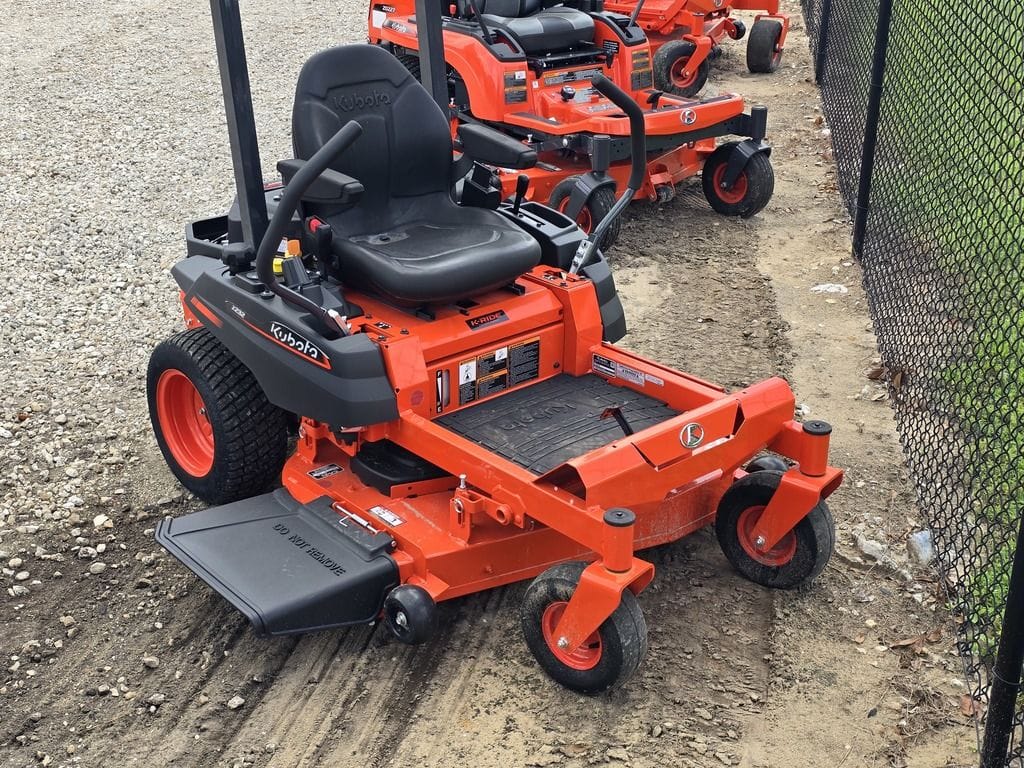 2026 Kubota Z232KW-42 Equipment Image0