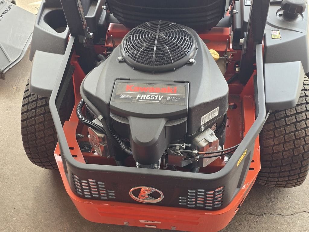 2025 Kubota Z232KW-42 Equipment Image0