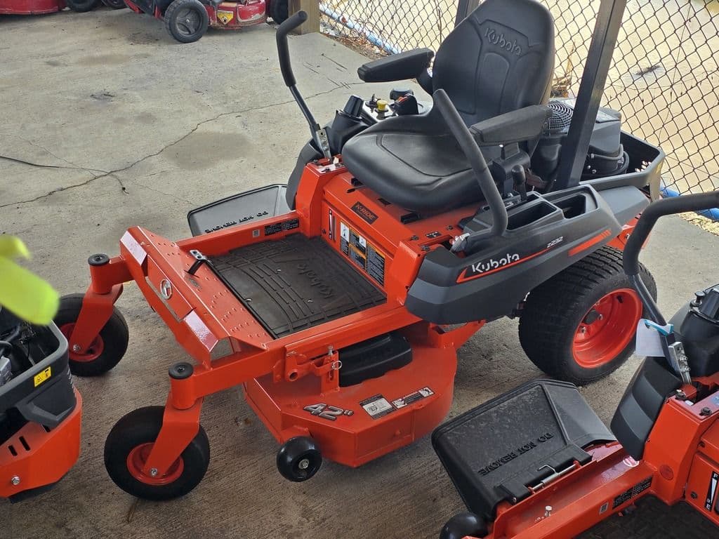 Image of Kubota Z232KW-42 Image 0