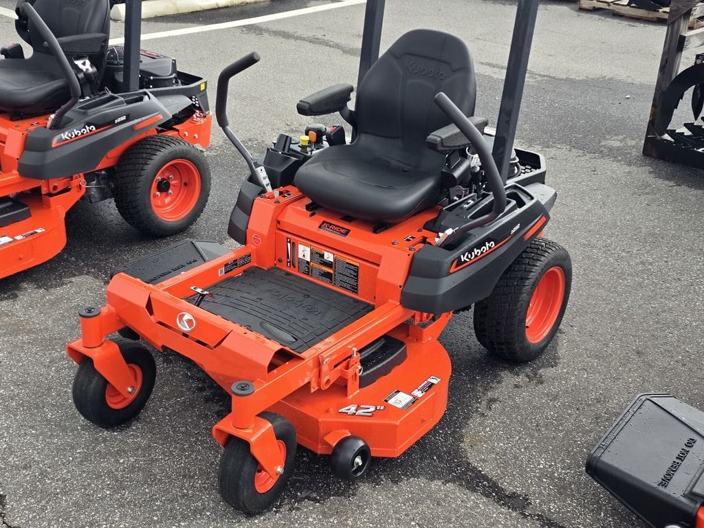 Main image Kubota Z232KW-42