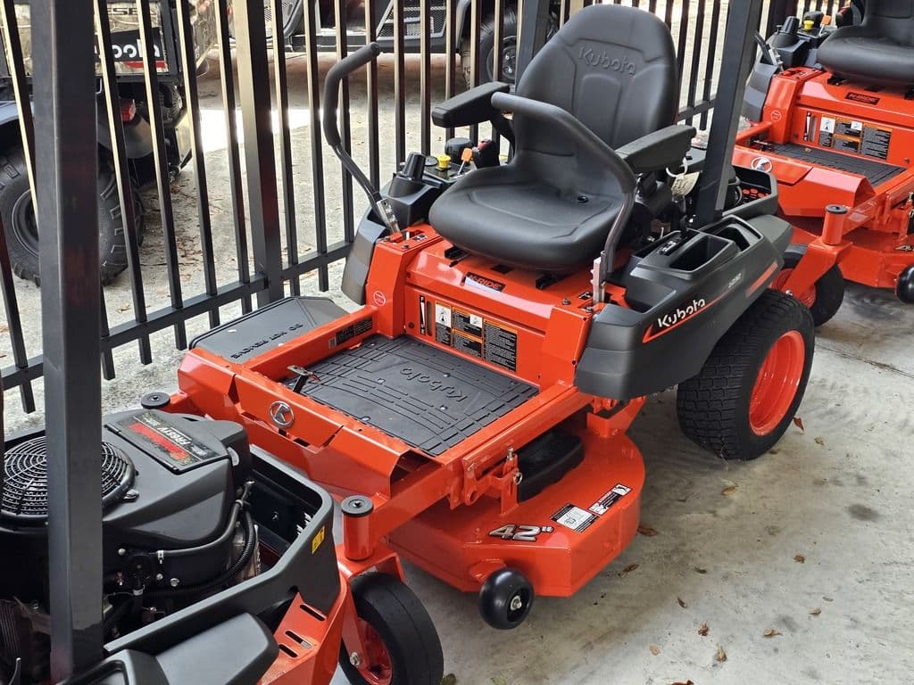 Image of Kubota Z232KW-42 Image 0