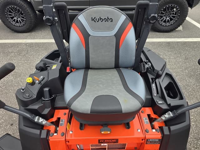 Image of Kubota Z242KW-48 equipment image 2