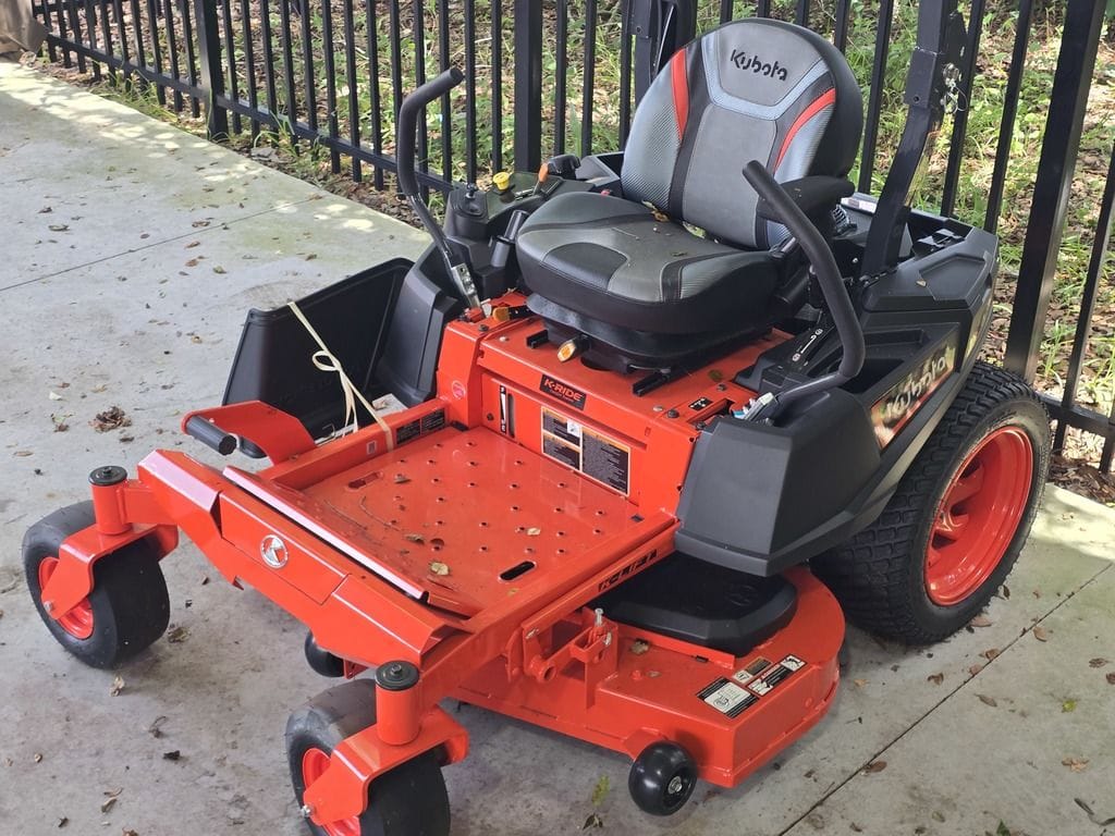 2026 Kubota Z242KW-48 Equipment Image0