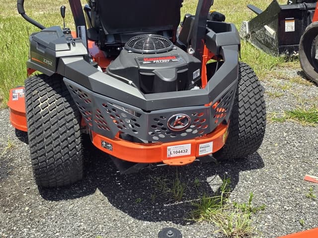Image of Kubota Z252KW-54 equipment image 3