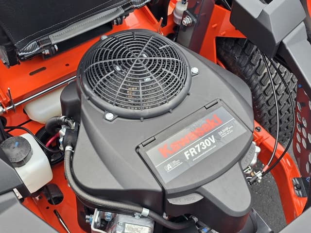 Image of Kubota Z252KW-54 equipment image 3