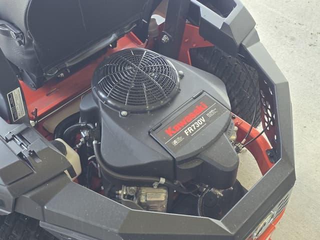 Image of Kubota Z252KW-54 equipment image 3