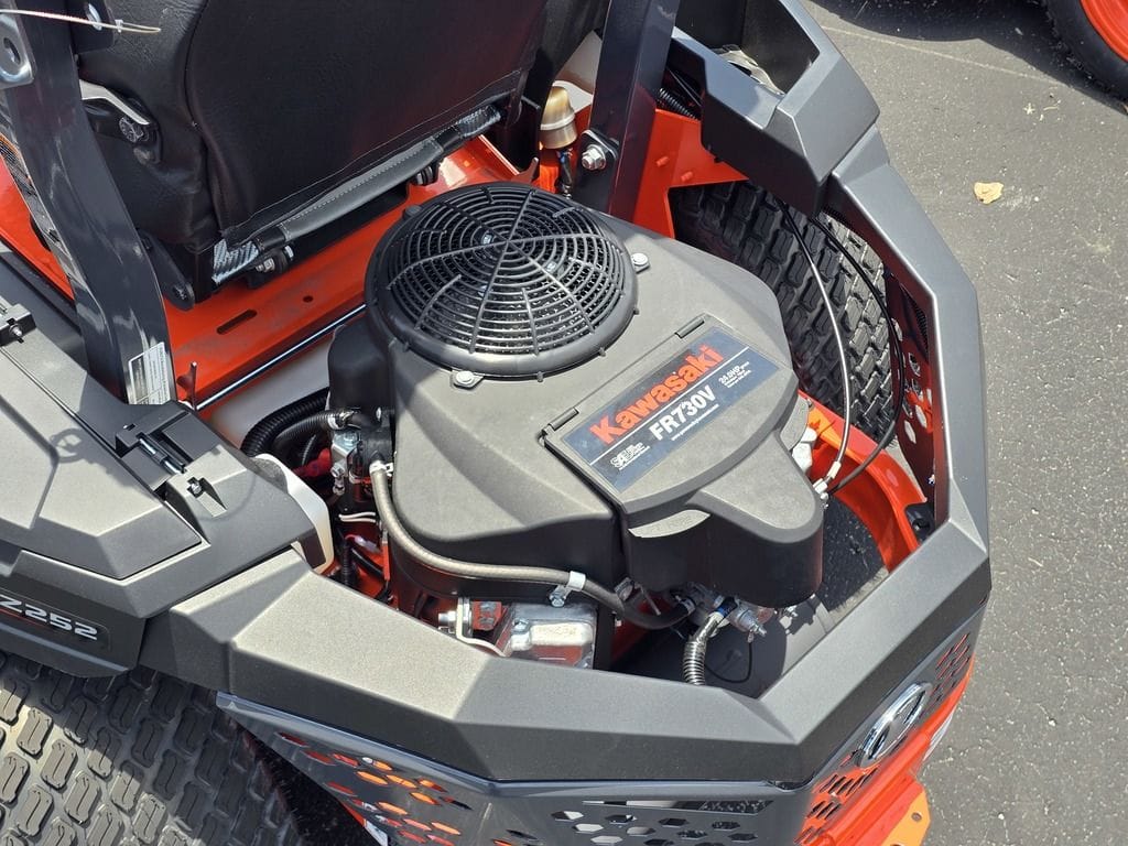 2026 Kubota Z252KW-54 Equipment Image0