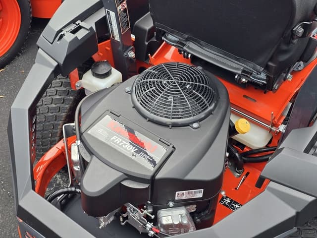 Image of Kubota Z252KW-54 equipment image 3