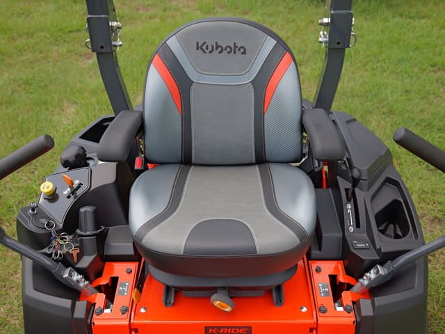 Image of Kubota Z252KW-54 equipment image 4