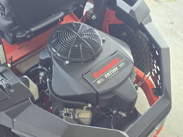 Image of Kubota Z252KW-54 equipment image 3
