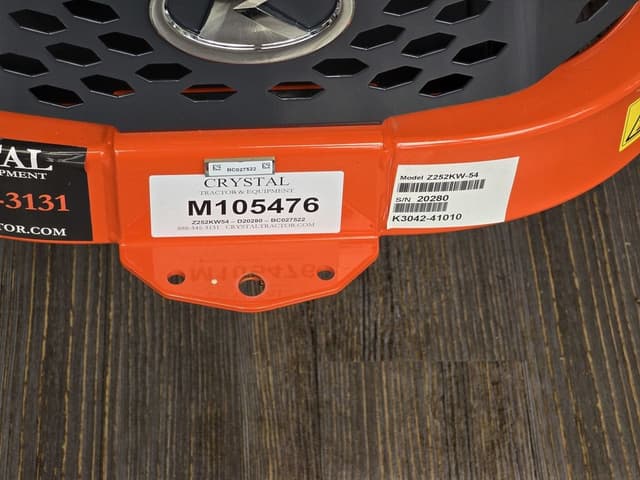 Image of Kubota Z252KW-54 equipment image 4